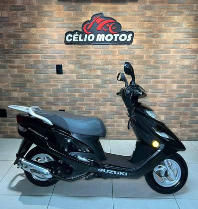 SUZUKI BURGMAN 125 AUTOMATIC SUZUKI BURGMAN 125 AUTOMATIC